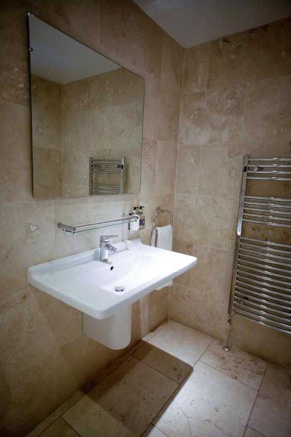 Mitton Hall Hotel Clitheroe Room photo
